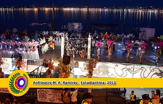 Constructora Resek de Posadas presenta breves historias de los íconos de la historia de la construcción de Posadas, hoy: el Anfiteatro Manuel Antonio Ramírez. 8 Todos los años, transcurridas las jornadas de desfile de la "Estudiantina" en el anfiteatro se realiza el tradicional Show con las escuelas participantes.