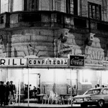 100 años de historia de una esquina abandonada del viejo Hotel Savoy de Posadas, pronto se convertirá en un centro cultural.