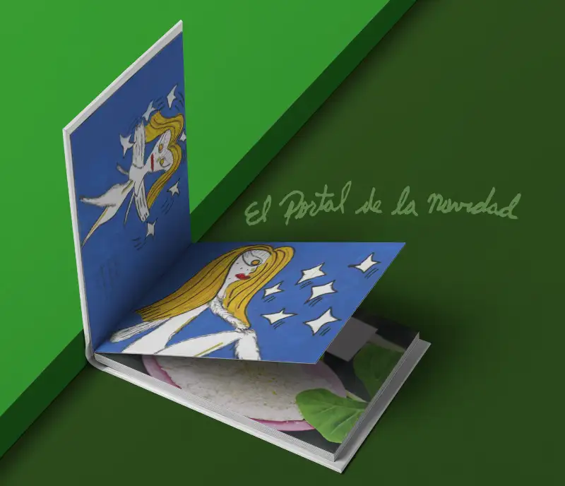 Libro abierto en ángulo con ilustración de figura alada de cabello dorado, mockup de El Portal de la Navidad de Julio Resek sobre fondo verde